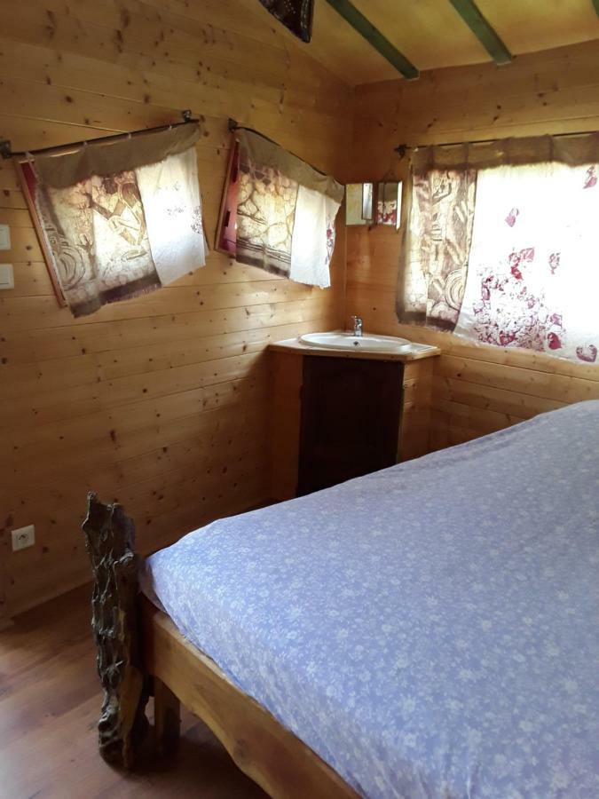 Village.Insolite Montagny-sur-Grosne Εξωτερικό φωτογραφία
